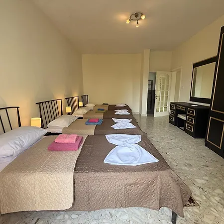 Panoramic Xl Penthouse Seafront Слима