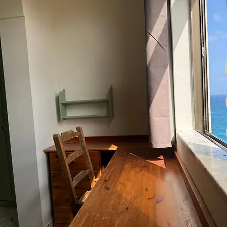 Panoramic Xl Penthouse Seafront Слима
