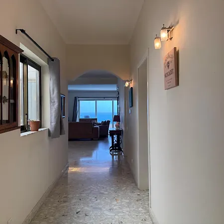 Panoramic Xl Penthouse Seafront * Слима