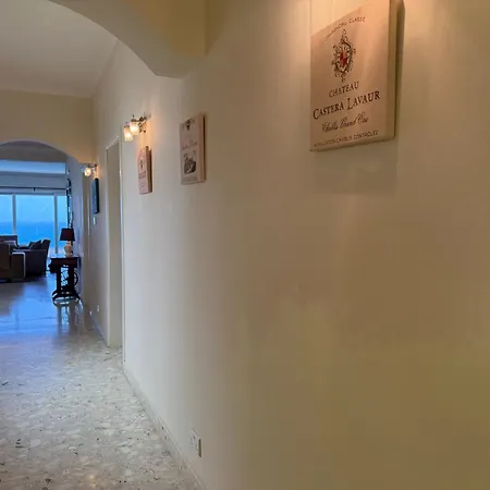 Panoramic Xl Penthouse Seafront Апартаменты Слима