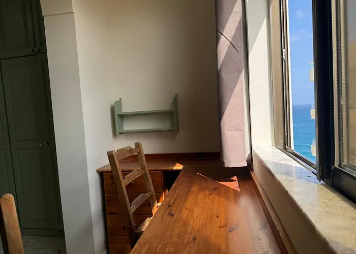 Panoramic Xl Penthouse Seafront Sliema