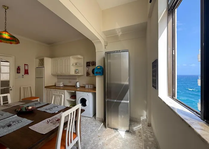 Panoramic Xl Penthouse Seafront *